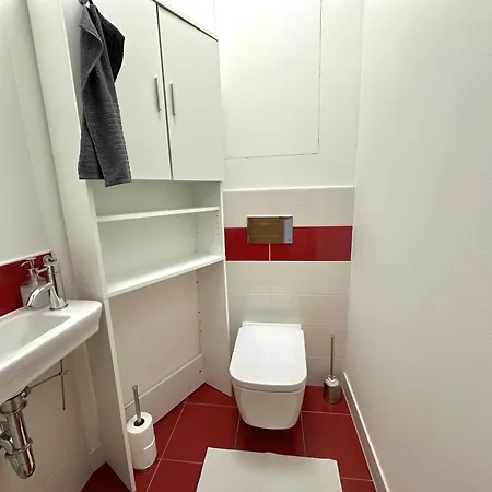 3 Apartment, Terrace, New Building, Old