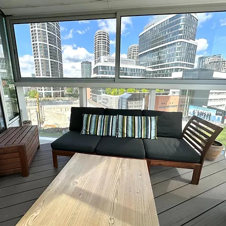 Apartamento 3 Apartment, Terrace, New Building, Old