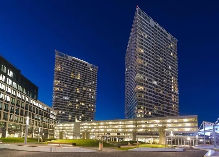 3 Apartment, Terrace, New Building, Old Apartament