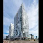 3 Apartment, Terrace, New Building, Old アパート ブラチスラヴァ