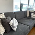 3 Apartment, Terrace, New Building, Old ブラチスラヴァ